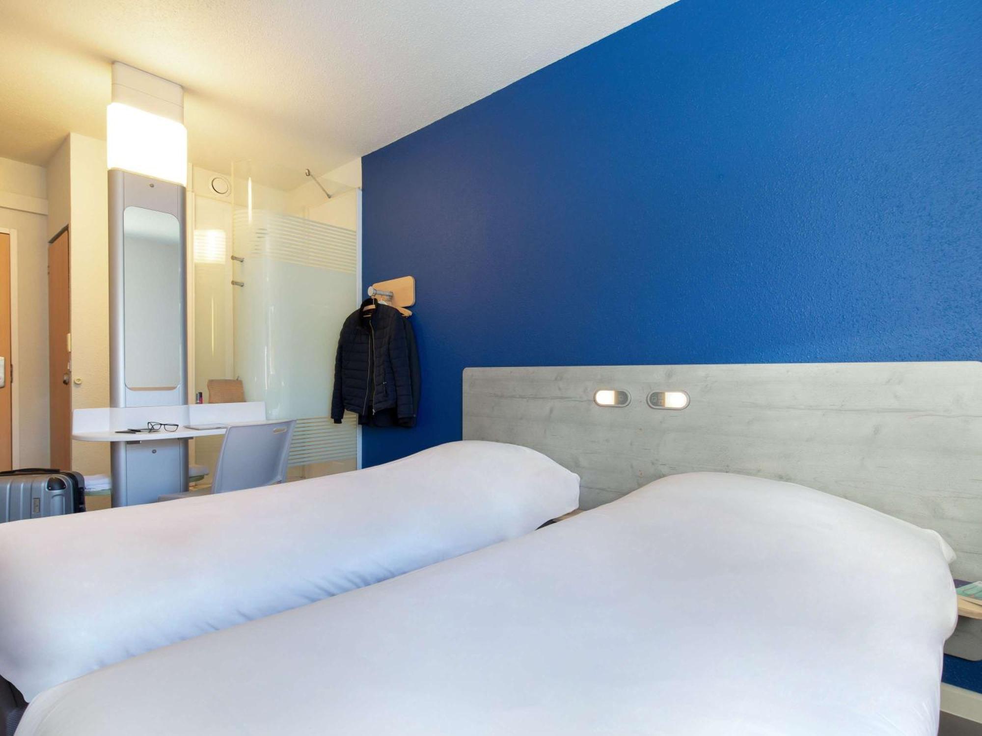 Ibis Budget Saint-Maximin Экстерьер фото