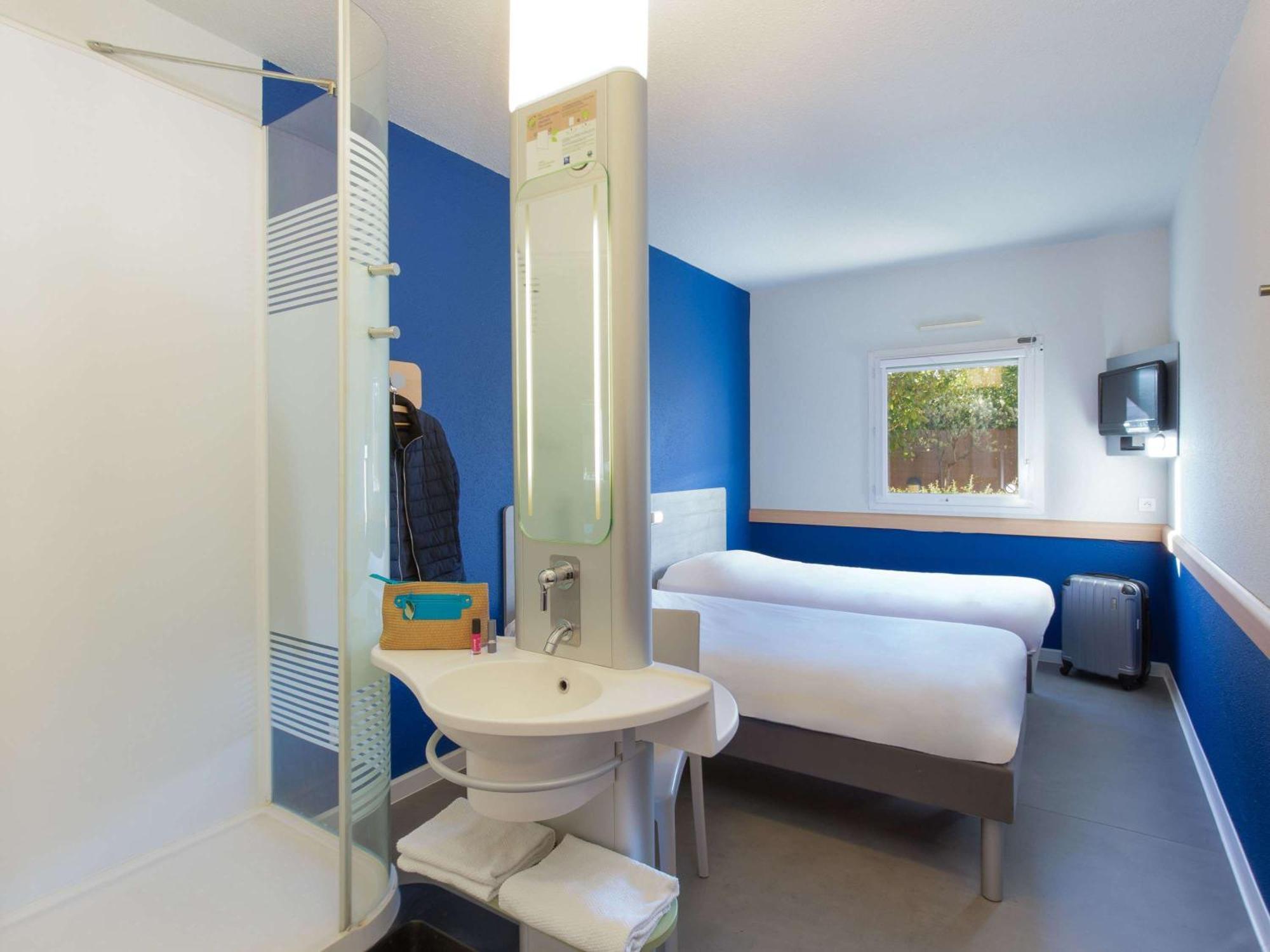 Ibis Budget Saint-Maximin Экстерьер фото