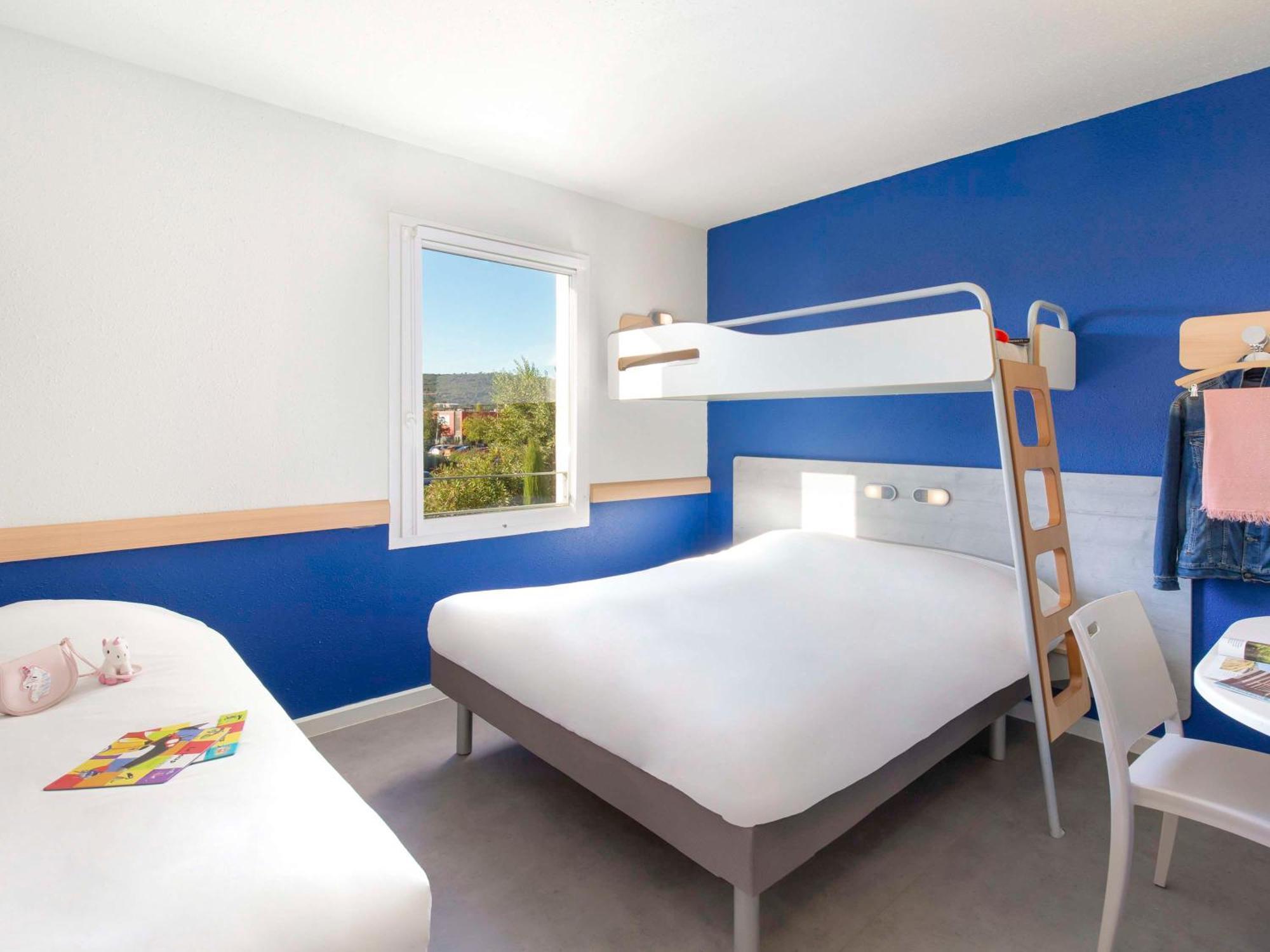 Ibis Budget Saint-Maximin Экстерьер фото