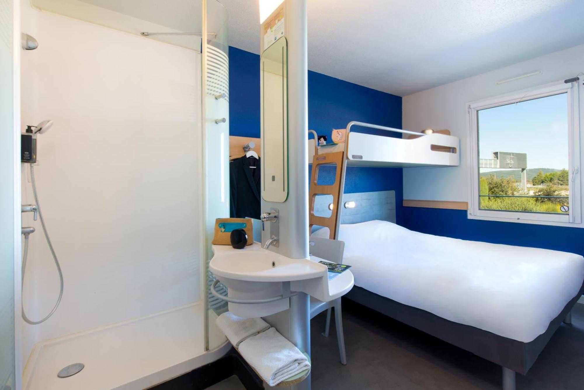Ibis Budget Saint-Maximin Экстерьер фото